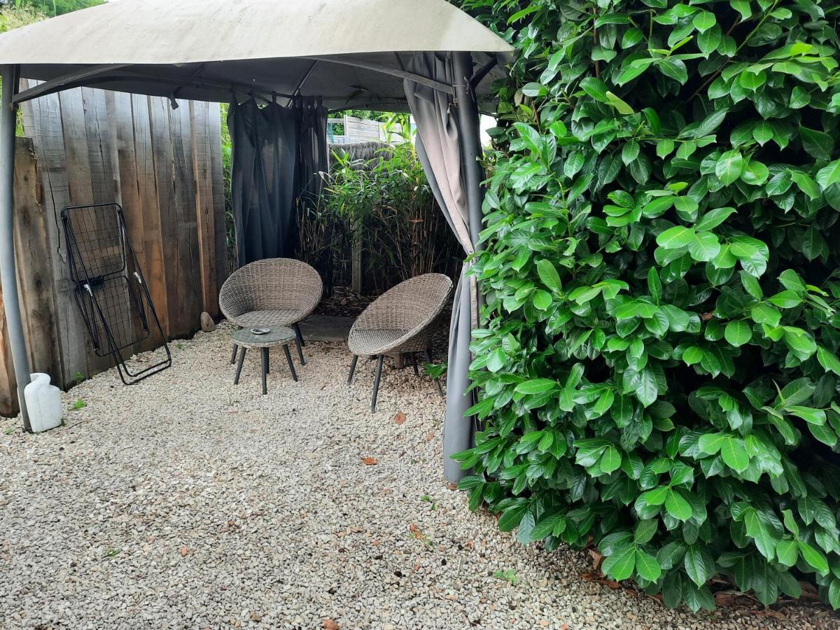 Au Calme Absolu Chez Nicolas Calme Complet Hébergement de vacances *